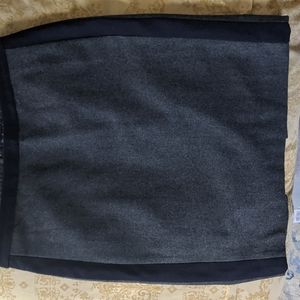 J Crew Wool Blend Dark Gray Skirt With Navy Panel On Both Sides & On Waistband